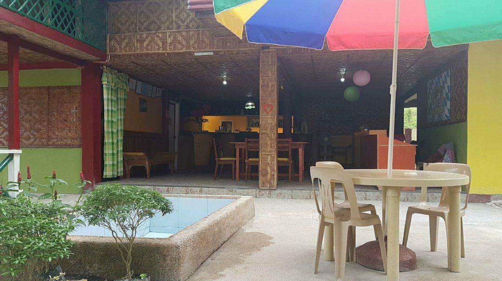 פנגלאו Traville Huts Palm Beach Inn מראה חיצוני תמונה